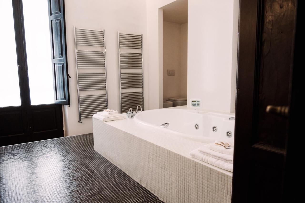 Delta Apartments Bari Eksteriør bilde