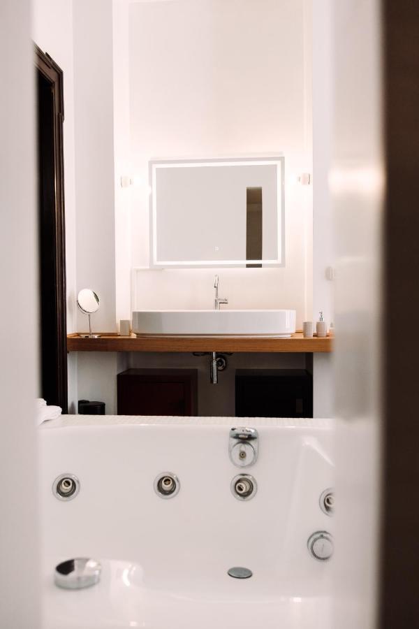 Delta Apartments Bari Eksteriør bilde